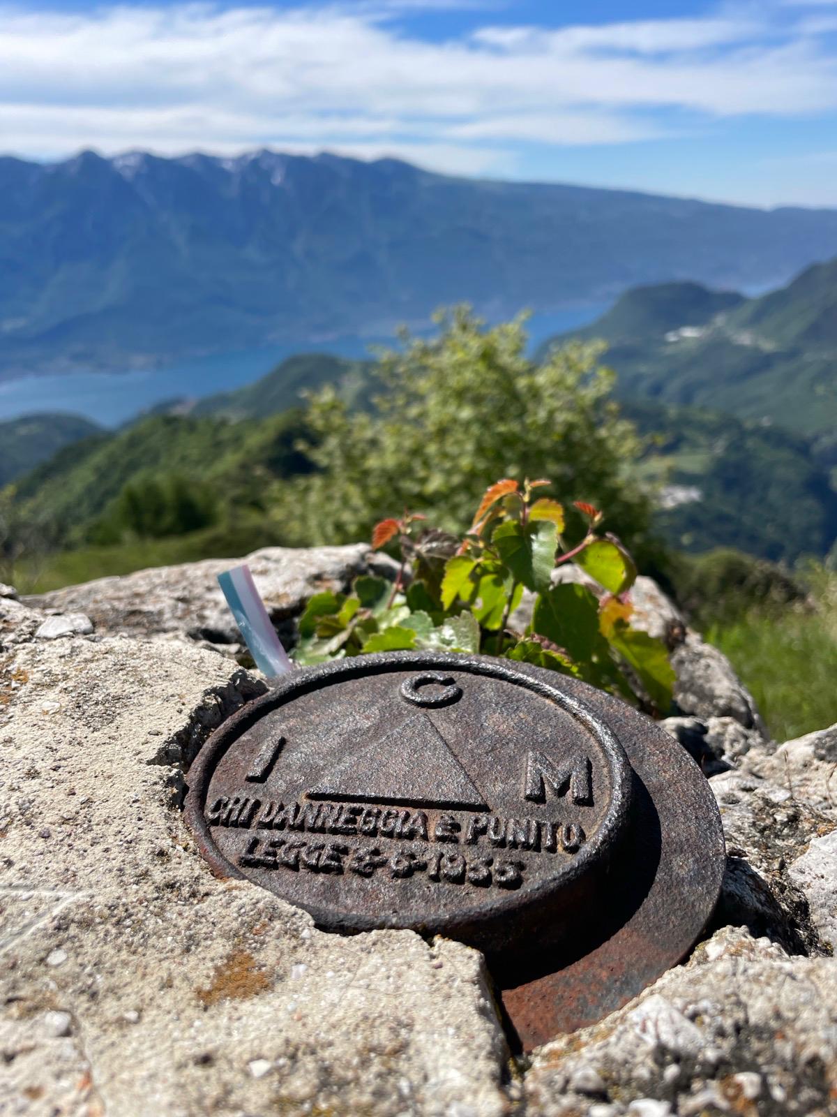 Garda, Tremosine von Polzone zum Monte Zenone 1424m leichte Bergwanderung mit toller Aussicht