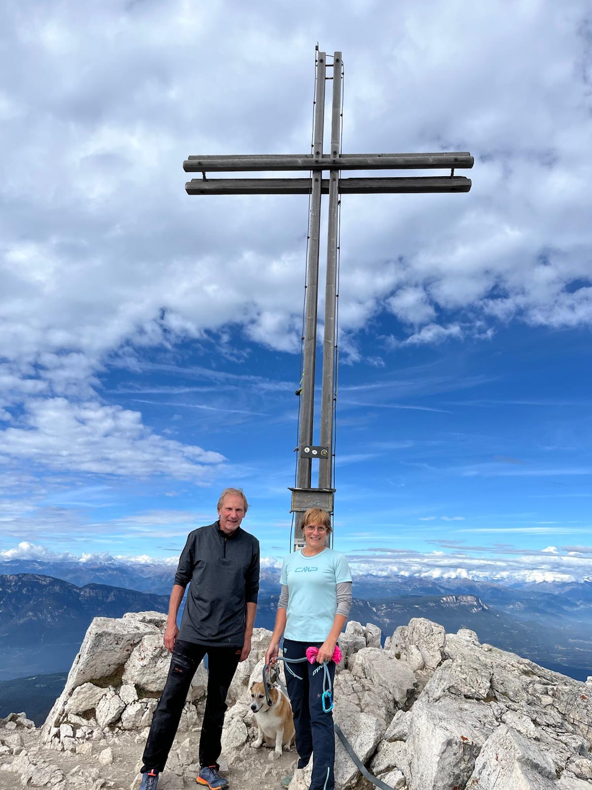 Weisshorn 2316m von Auer  235m aus, zurück bis Maria Weissenstein 1520m. Weite Bergwanderung