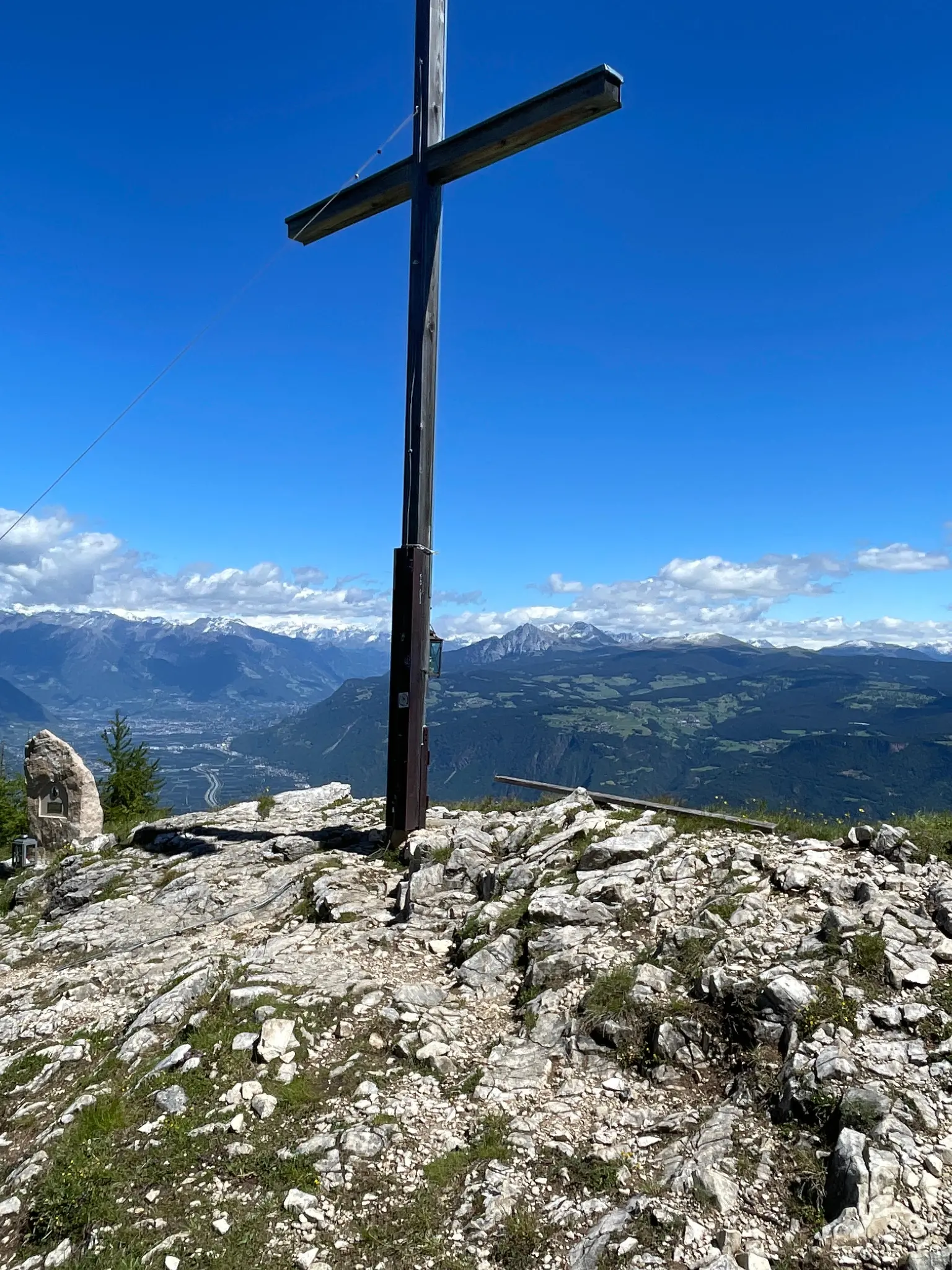 Gantkofel  1.865m,Bergwanderung Mendelgebirge  vom Felixer Weiher aus.